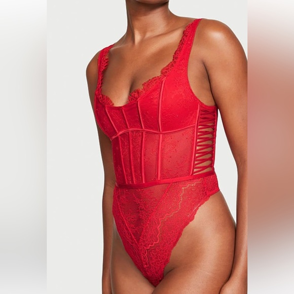 Body rouge NEUF avec étiquette de taille XS - Picture 7 of 7